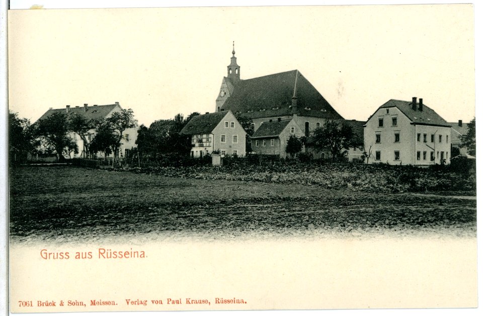 07061-Rüsseina-1906-Blick zur Kirche-Brück & Sohn Kunstverlag
