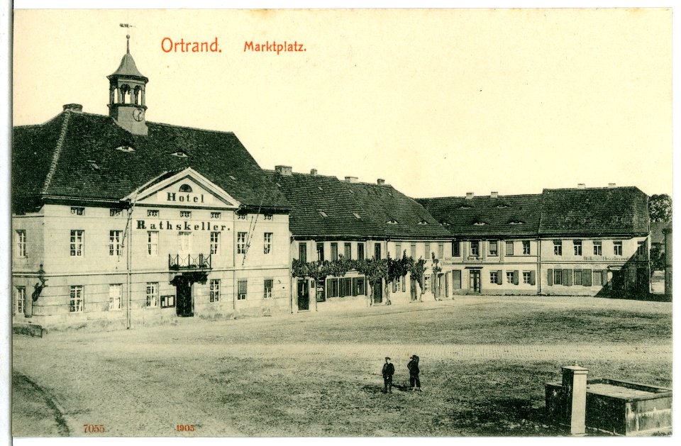 07055-Ortrand-1906-Marktplatz-Brück & Sohn Kunstverlag