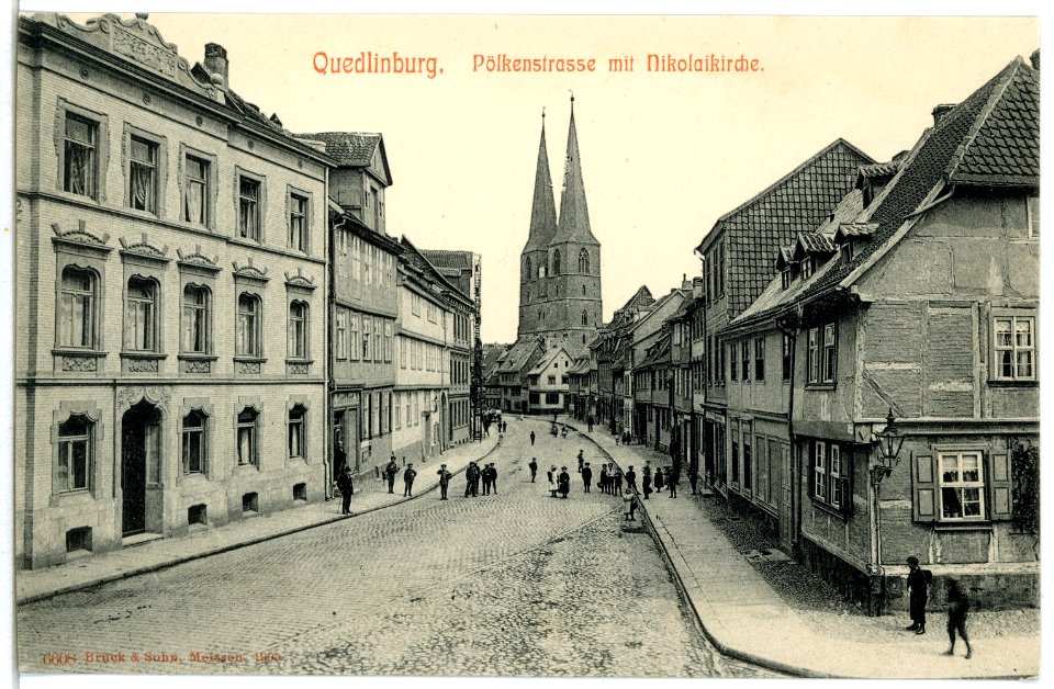 06608-Quedlinburg-1905-Pölkenstraße mit Nikolaikirche-Brück & Sohn Kunstverlag