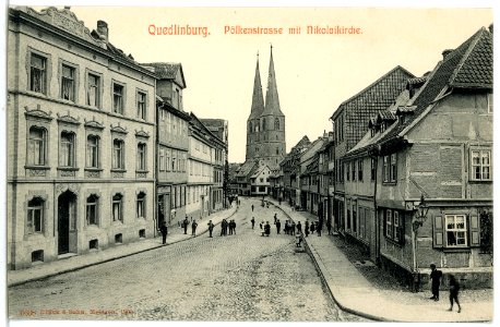 06608-Quedlinburg-1905-Pölkenstraße mit Nikolaikirche-Brück & Sohn Kunstverlag