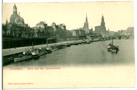 07078-Dresden-1906-Blick von der Carolabrücke auf die Elbe mit Dampfer Pirna-Brück & Sohn Kunstverlag