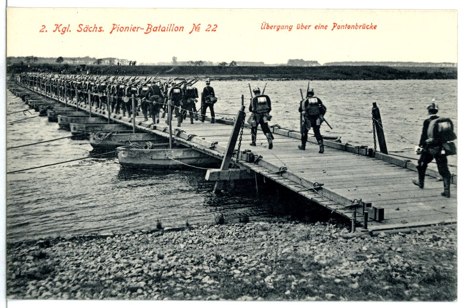 09405--1907-Übergang über eine Pontonbrücke-Brück & Sohn Kunstverlag