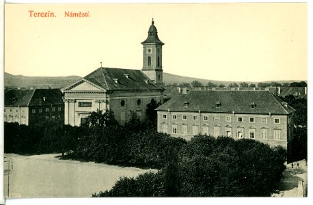 09217-Theresienstadt-1907-Paradeplatz-Brück & Sohn Kunstverlag