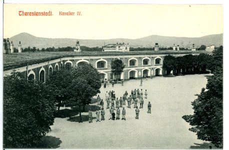 09211-Theresienstadt-1907-Pionierkaserne - Kavalier IV.-Brück & Sohn Kunstverlag