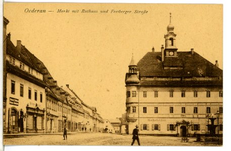 09326-Oederan-1907-Markt mit Rathaus und Freiberger Straße-Brück & Sohn Kunstverlag