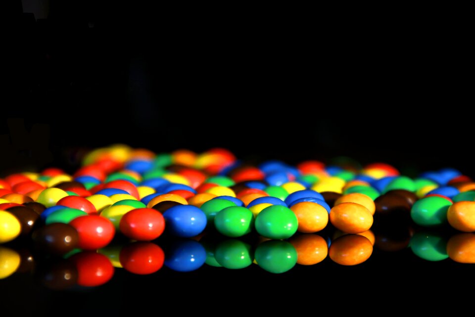 Eat colorful dessert