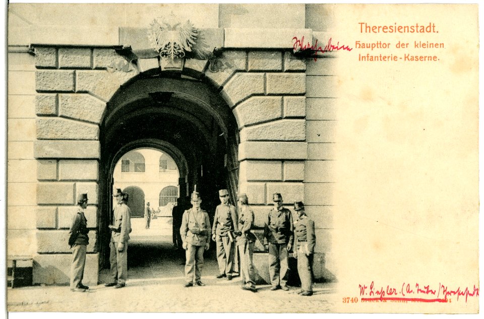 03740-Theresienstadt-1903-Haupttor der kleinen Infanterie Kaserne-Brück & Sohn Kunstverlag