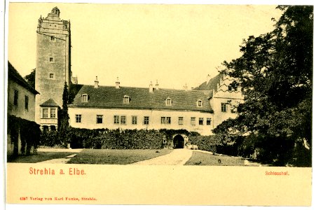 04257-Strehla-1903-Schloßhof-Brück & Sohn Kunstverlag