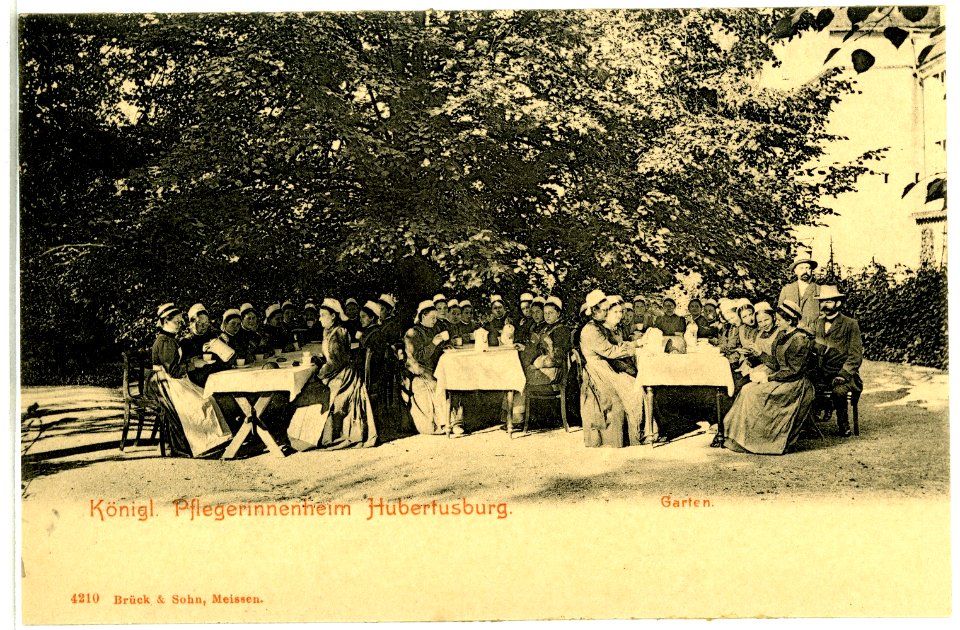 04210-Hubertusburg-1903-Pflegerinnenhaus Garten-Brück & Sohn Kunstverlag