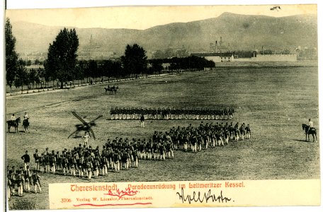 03706-Theresienstadt-1903-Paradeausrückung im Leitmeritzer Kessel-Brück & Sohn Kunstverlag