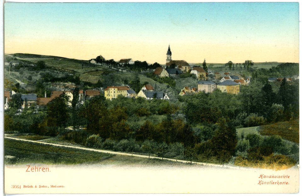 03664-Zehren-1903-Blick aufs Dorf und die Kirche-Brück & Sohn Kunstverlag