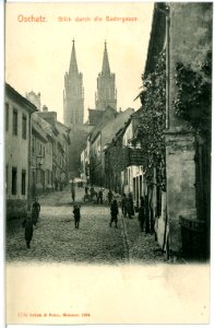 03794-Oschatz-1903-Blick durch die Badergasse zum Dom-Brück & Sohn Kunstverlag
