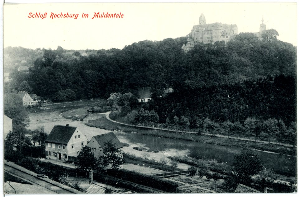 04052-Rochsburg-1903-mit Blick auf Schloß Rochsburg und die Mulde-Brück & Sohn Kunstverlag