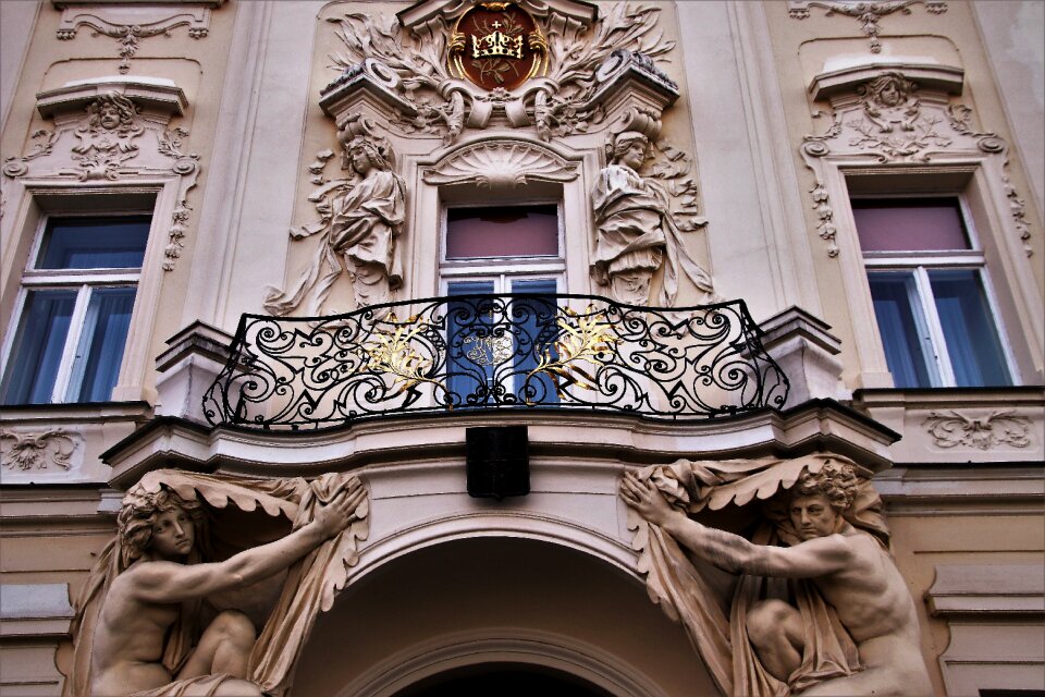Balcony architecture kamienica