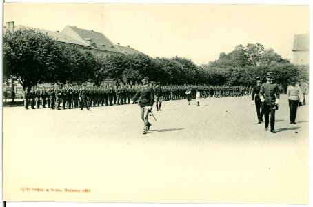 03738-Theresienstadt-1903-Wachtparade-Brück & Sohn Kunstverlag