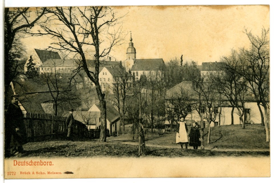05772-Deutschenbora-1905-Blick zur Kirche-Brück & Sohn Kunstverlag