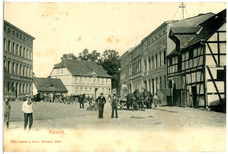 03836-Köslin-1903-Straße mit Pferdefuhrwerken-Brück & Sohn Kunstverlag