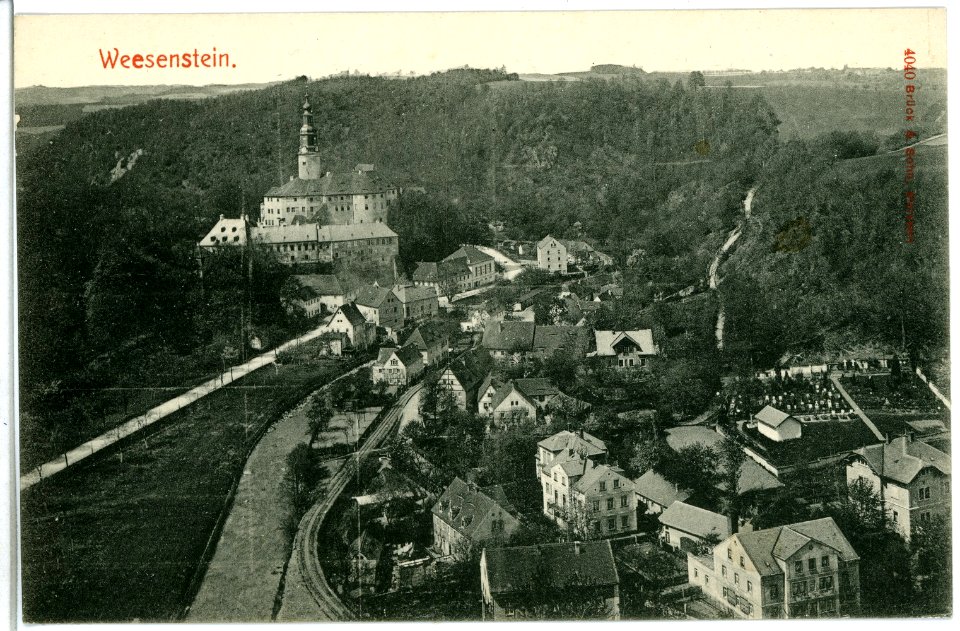 04040-Weesenstein-1903-Blick auf Schloß und Stadt-Brück & Sohn Kunstverlag