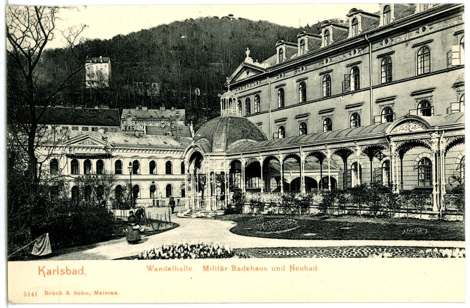 05141-Karlsbad-1904-Wandelhalle, Militärbadehaus und Neubad-Brück & Sohn Kunstverlag