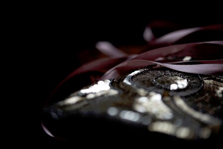Ribbon gold accessories