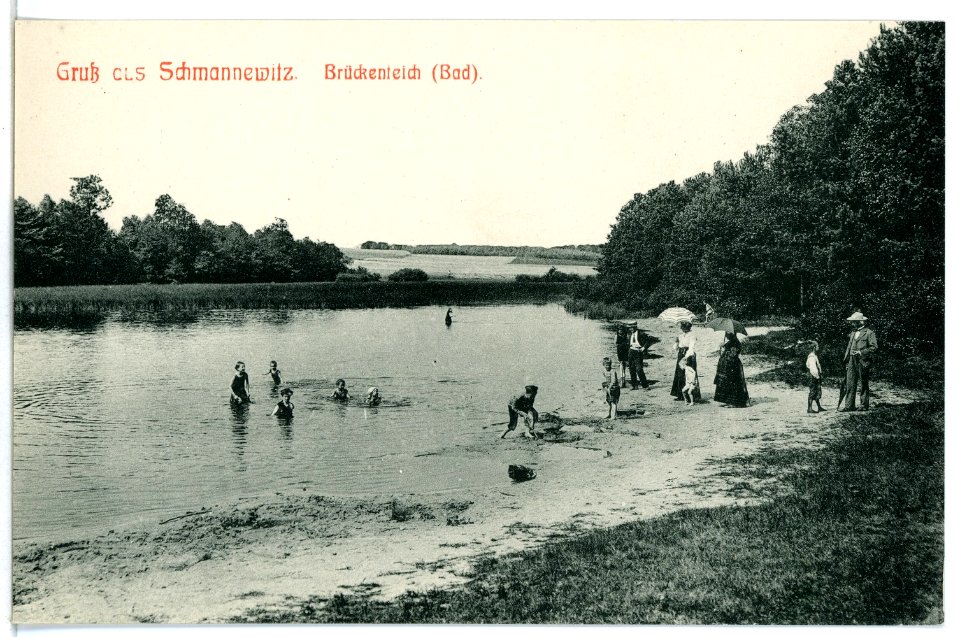 05350-Schmannewitz-1904-Brückenteich mid Badenden-Brück & Sohn Kunstverlag