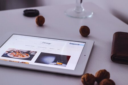 Business nuts table