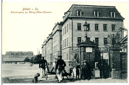 05652-Döbeln-1905-Haupteingang zur Kaserne-Brück & Sohn Kunstverlag