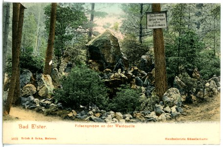 05032-Bad Elster-1904-Felsengruppe an der Waldquelle-Brück & Sohn Kunstverlag