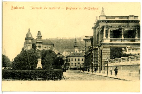 05331-Budapest-1904-Burgbazar mit Ybl - Denkmal-Brück & Sohn Kunstverlag