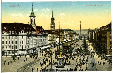 14151-Dresden-1912-Aufziehen der Wache - Neustädter Markt, Hauptstraße-Brück & Sohn Kunstverlag