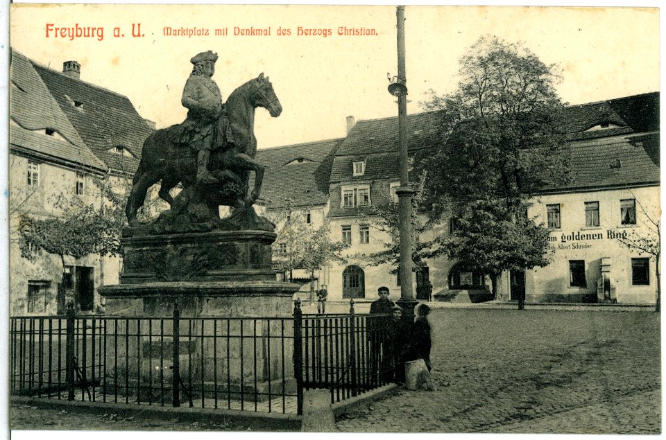 14140-Freyburg-1912-Marktplatz mit Denkmal des Herzogs Christian-Brück & Sohn Kunstverlag