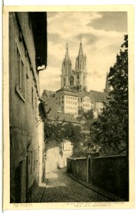 13636-Meißen-1911-Leinewebergasse - Blick nach dem Dom-Brück & Sohn Kunstverlag