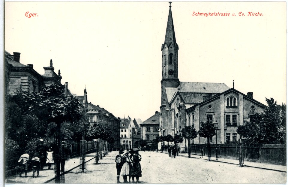 13726-Eger-1912-Schmeykalstraße und Evangelische Kirche-Brück & Sohn Kunstverlag