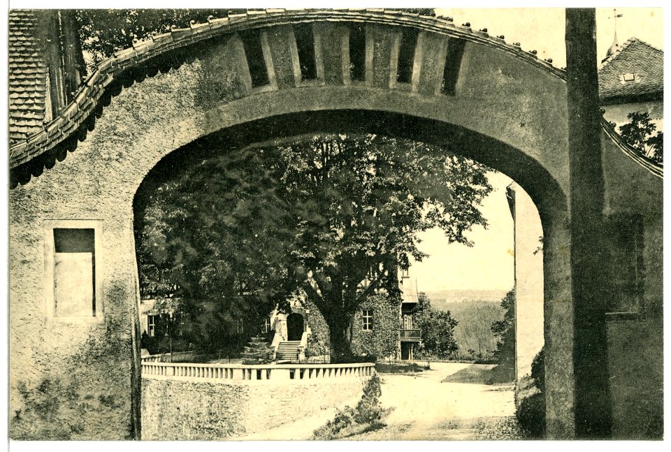 13300-Lengefeld-1911-Schloßhof Rauenstein, Blick in den Schloßhof-Brück & Sohn Kunstverlag