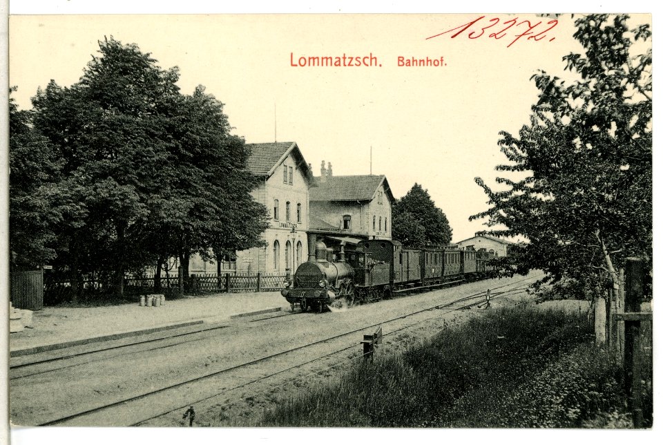 13272-Lommatzsch-1911-Bahnhof mit Personenzug-Brück & Sohn Kunstverlag