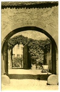13004-Rochlitz-1911-Schloßhöfe-Brück & Sohn Kunstverlag