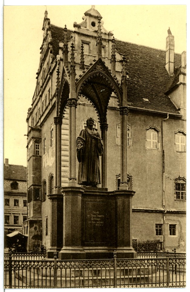 12976-Wittenberg-1911-Melanchthondenkmal-Brück & Sohn Kunstverlag