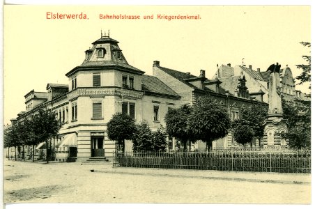 12561-Elsterwerda-1911-Bahnhofstraße und Kriegerdenkmal-Brück & Sohn Kunstverlag