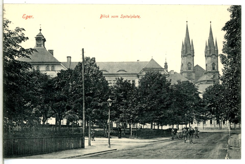 15313-Eger-1913-Blick vom Spitalplatz-Brück & Sohn Kunstverlag
