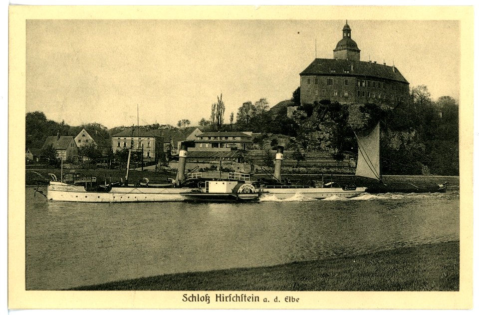 15727-Hirschstein-1913-Schloß mit Elbe und Schlepper Sachsen-Brück & Sohn Kunstverlag