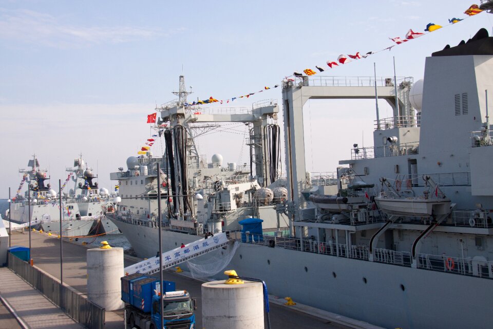 Port landing marine