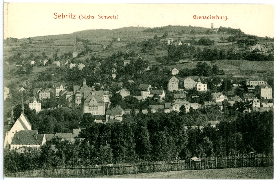 10384-Sebnitz-1908-Blick auf Sebnitz mit Grenadierburg-Brück & Sohn Kunstverlag