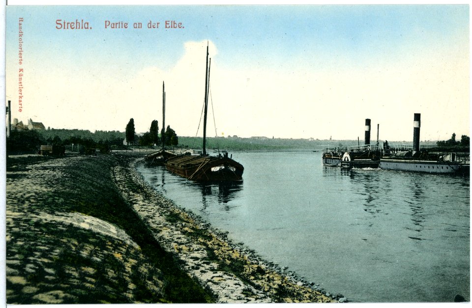 10188-Strehla-1908-Elbe mit Schlepper und Frachtkähnen-Brück & Sohn Kunstverlag