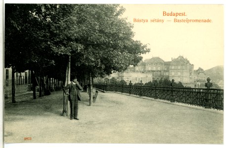 09873-Budapest-1908-Basteipromenade-Brück & Sohn Kunstverlag