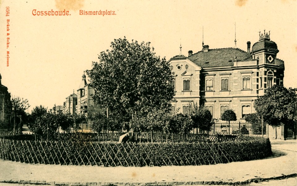 09584-Cossebaude-1908-Bismarckplatz-Brück & Sohn Kunstverlag (cropped)