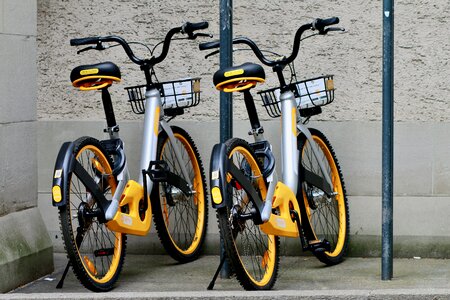 Rental bike app-controlled city bike