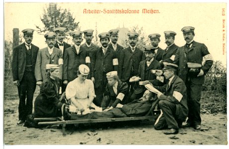 09613-Meißen-1908-Arbeiter Sanitätskolonne-Brück & Sohn Kunstverlag photo