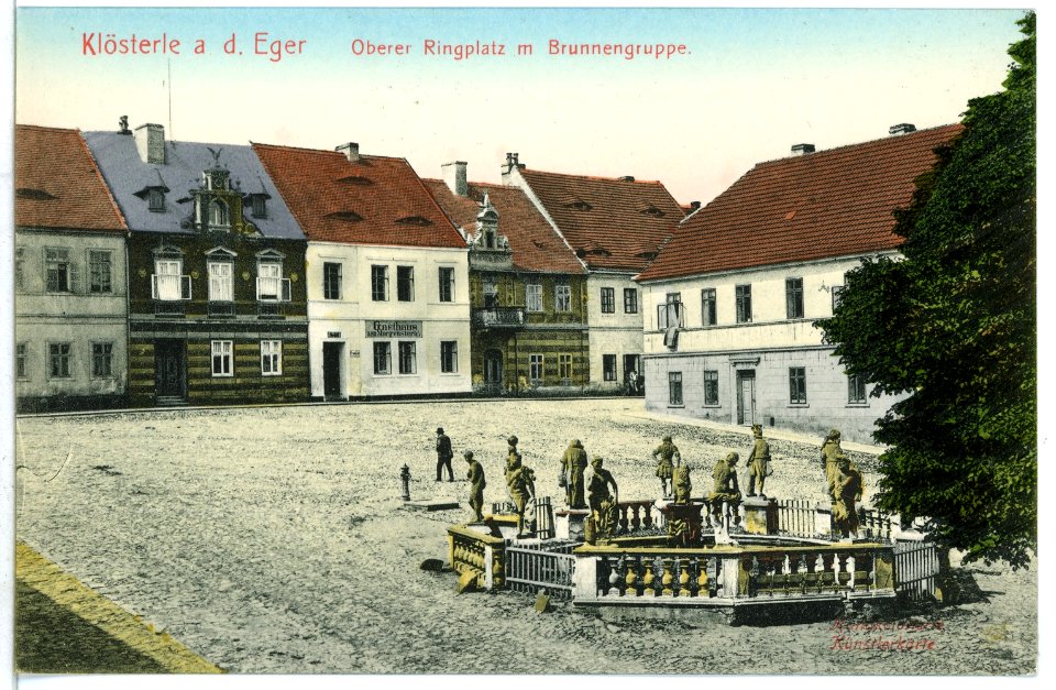 09948-Klösterle-1908-Oberer Ringplatz mit Brunnengruppe-Brück & Sohn Kunstverlag