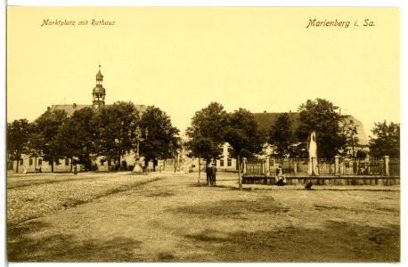 09693-Marienberg-1908-Marktplatz mit Rathaus-Brück & Sohn Kunstverlag