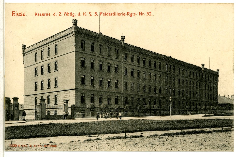 09520-Riesa-1908-Kaserne des 2. Abteilung des 3. Königlich Sächsischen Feld-Artillerie-Regiment Nr. 32-Brück & Sohn Kunstverlag